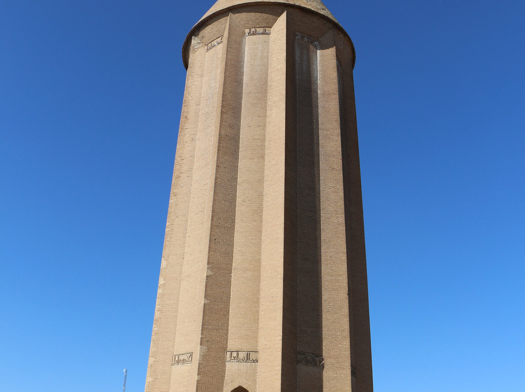 Gonbad-e Qabus Tower景点图片
