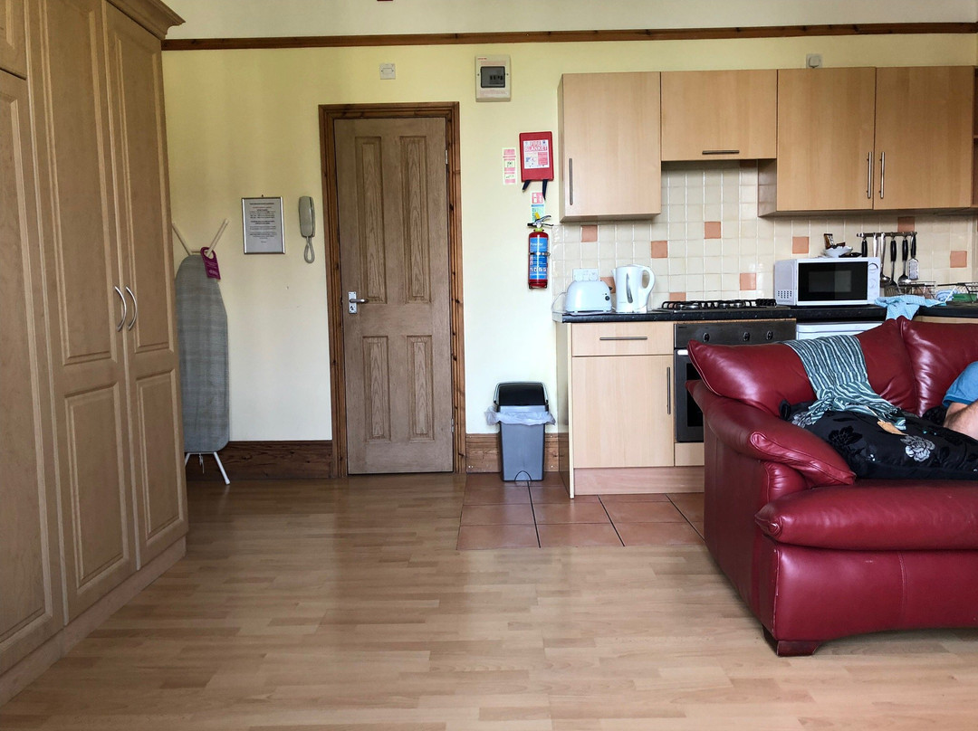 Hurst Dene Hotel主图