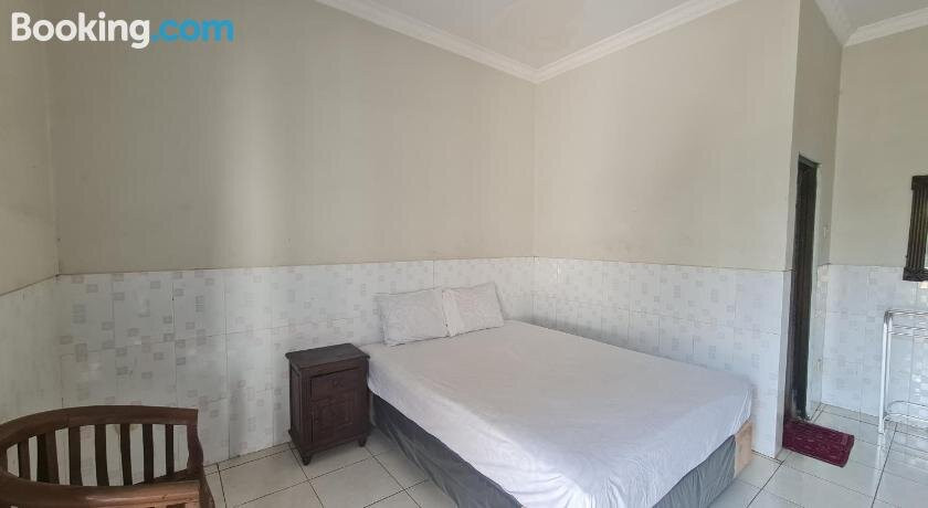 OYO 90831 Hotel Gardenia Prambanan