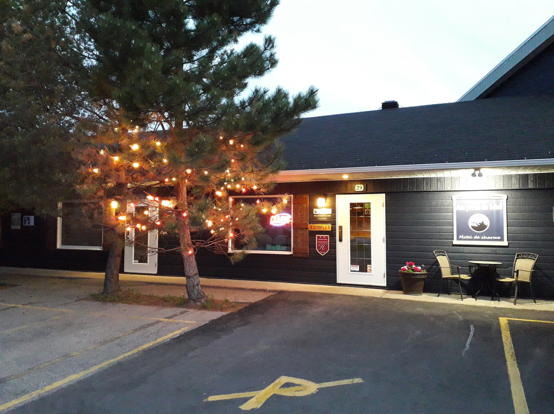 Aux Portes Du Soleil主图