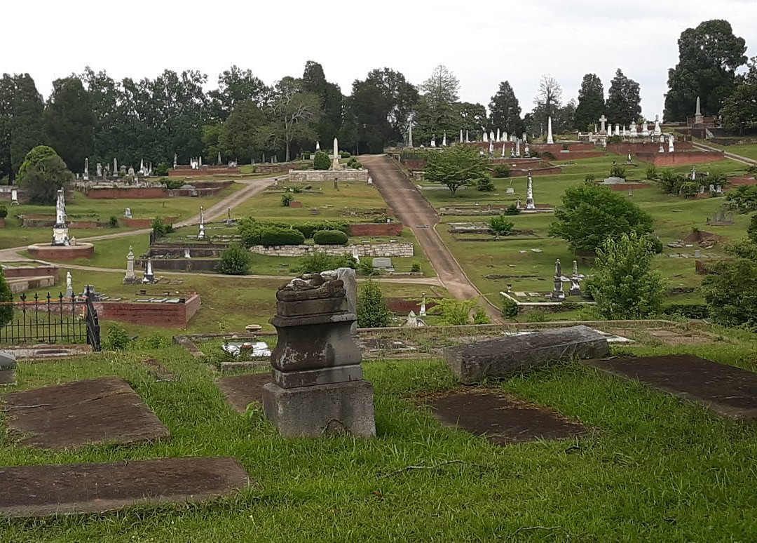 Rose Hill Cemetery景点图片