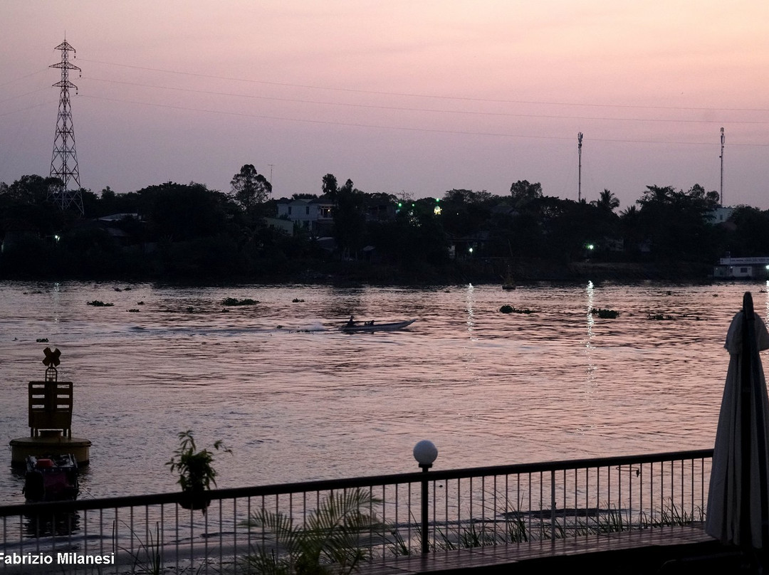 维多利亚朝夺酒店主图