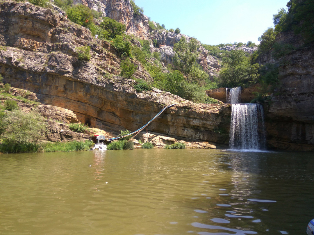 Mirusha Waterfalls-Klina必去景点