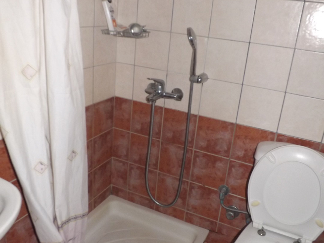 Spiros Apartments主图