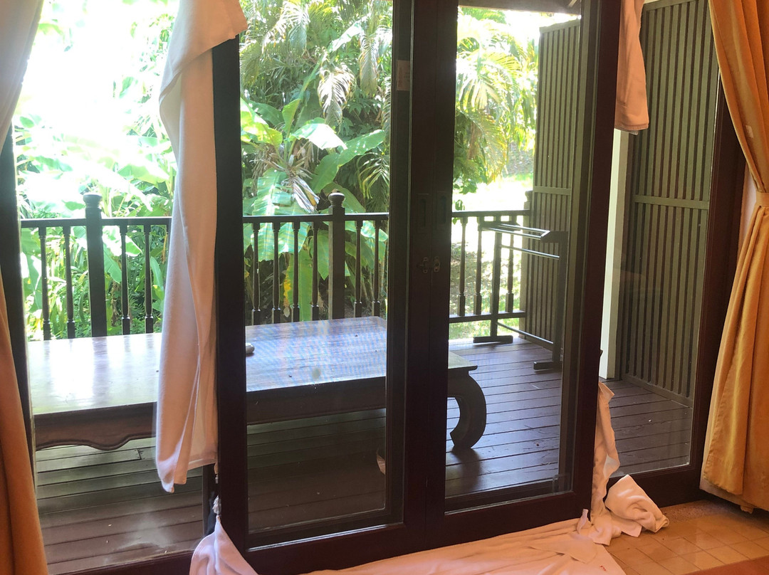 苏阔水疗度假酒店主图