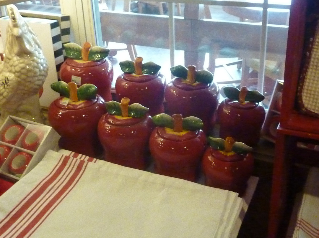 The Apple Barn and Country Bake Shop-本宁顿必去景点