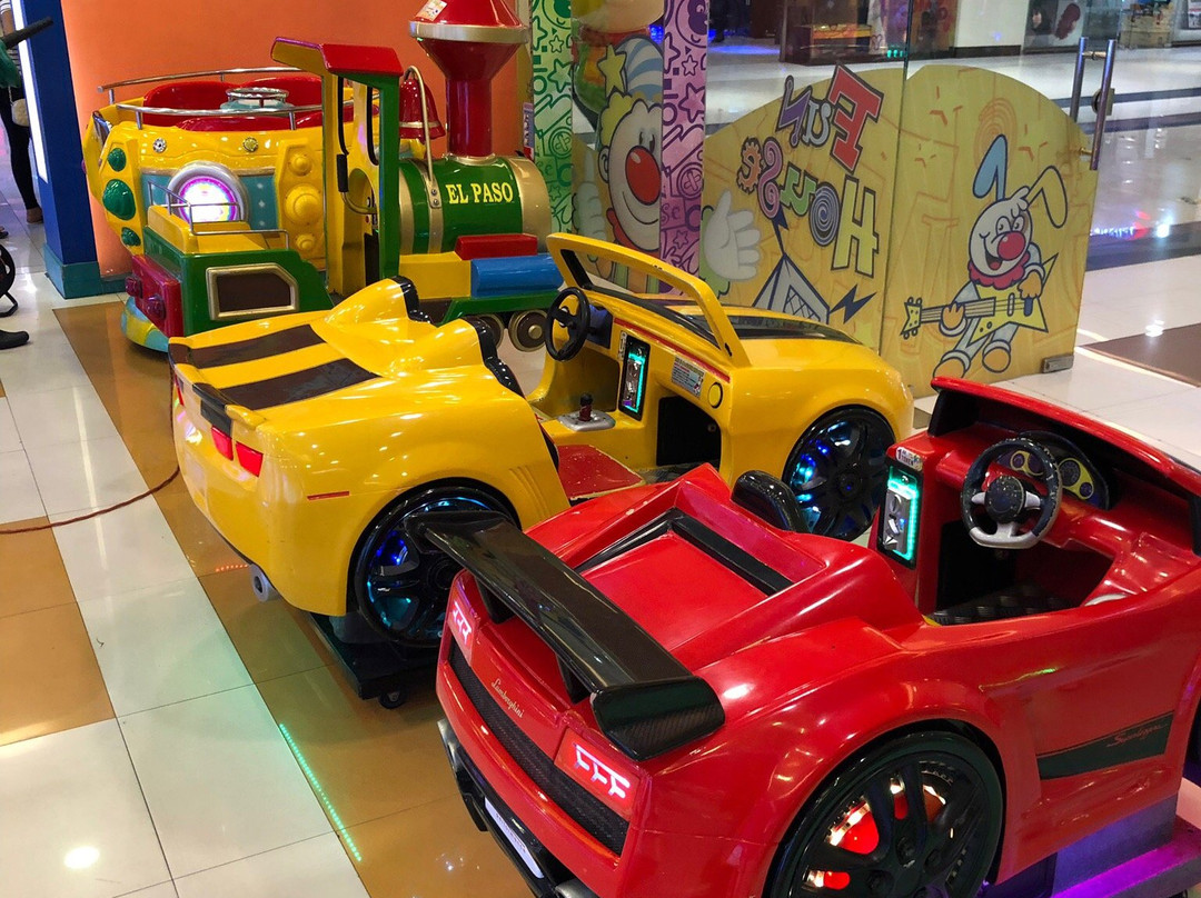 Tom’s World-Bacoor必去景点