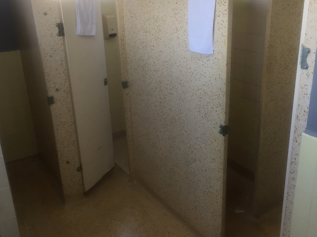 Crown Inn Hotel主图