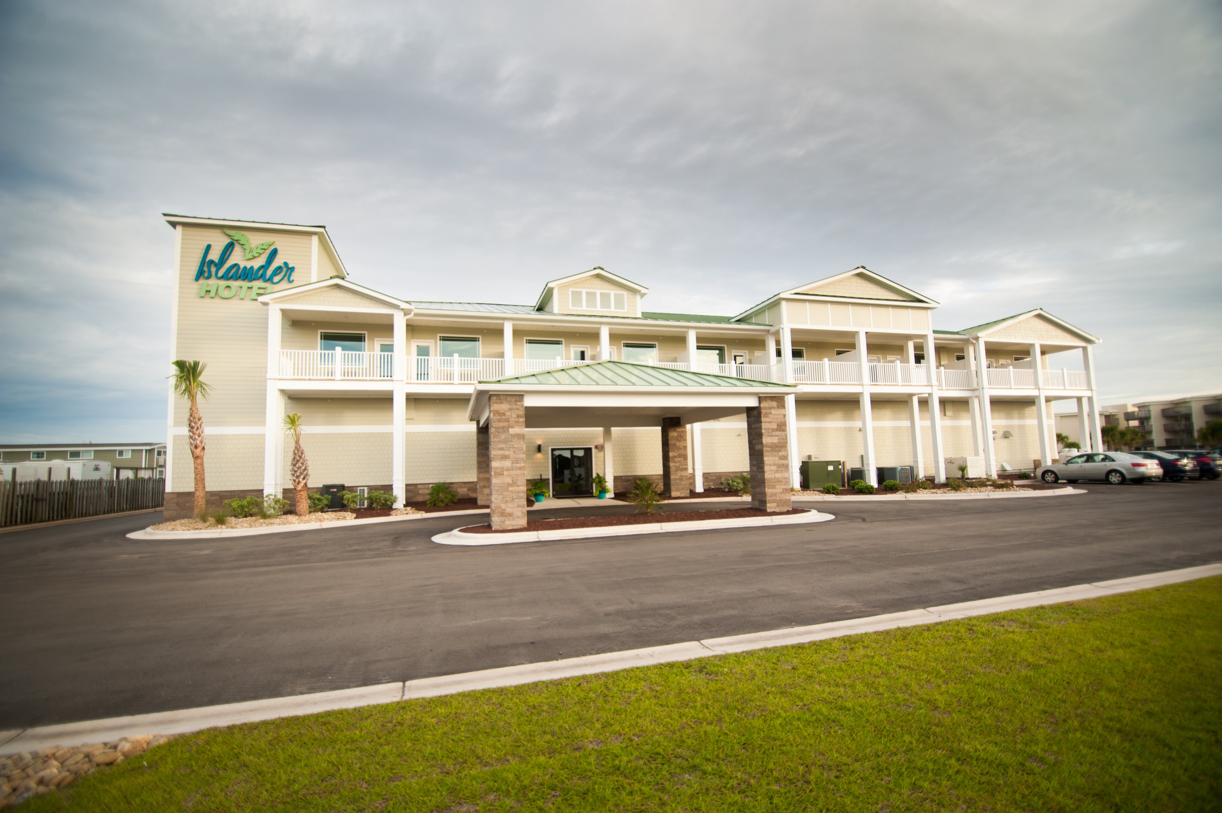 Islander Hotel & Resort-官方