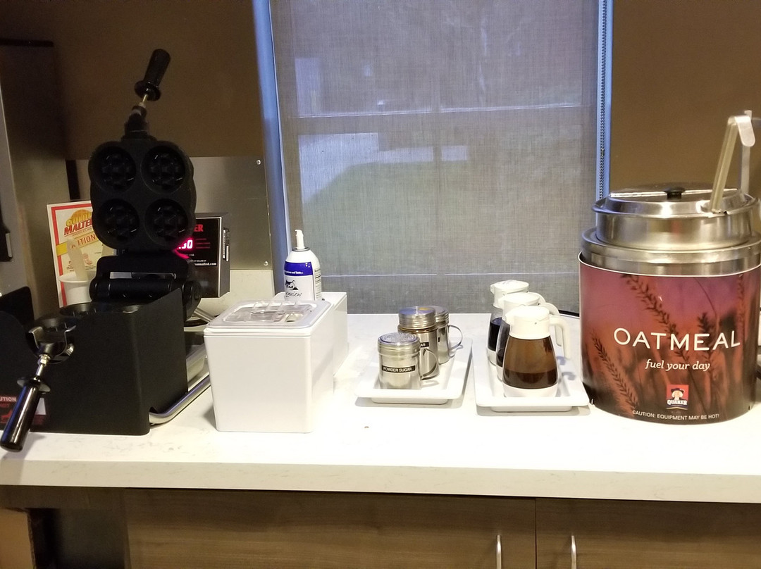 Residence Inn by Marriott Jacksonville Airport主图