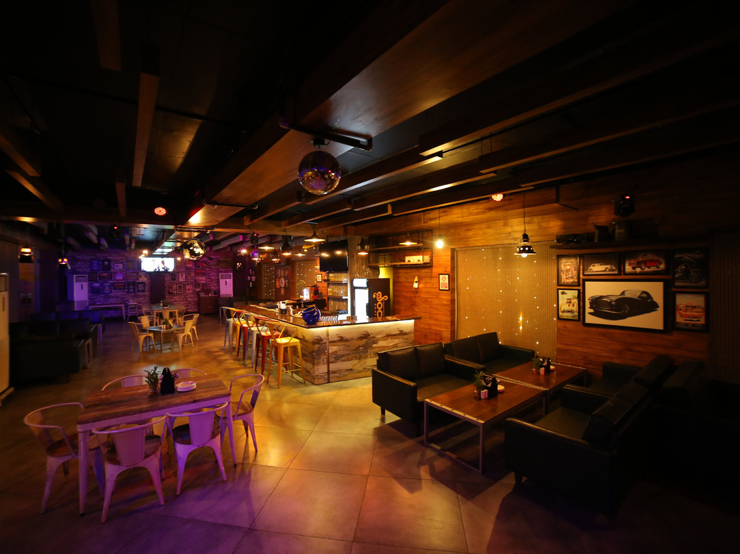 Hotel Imperia Suites主图