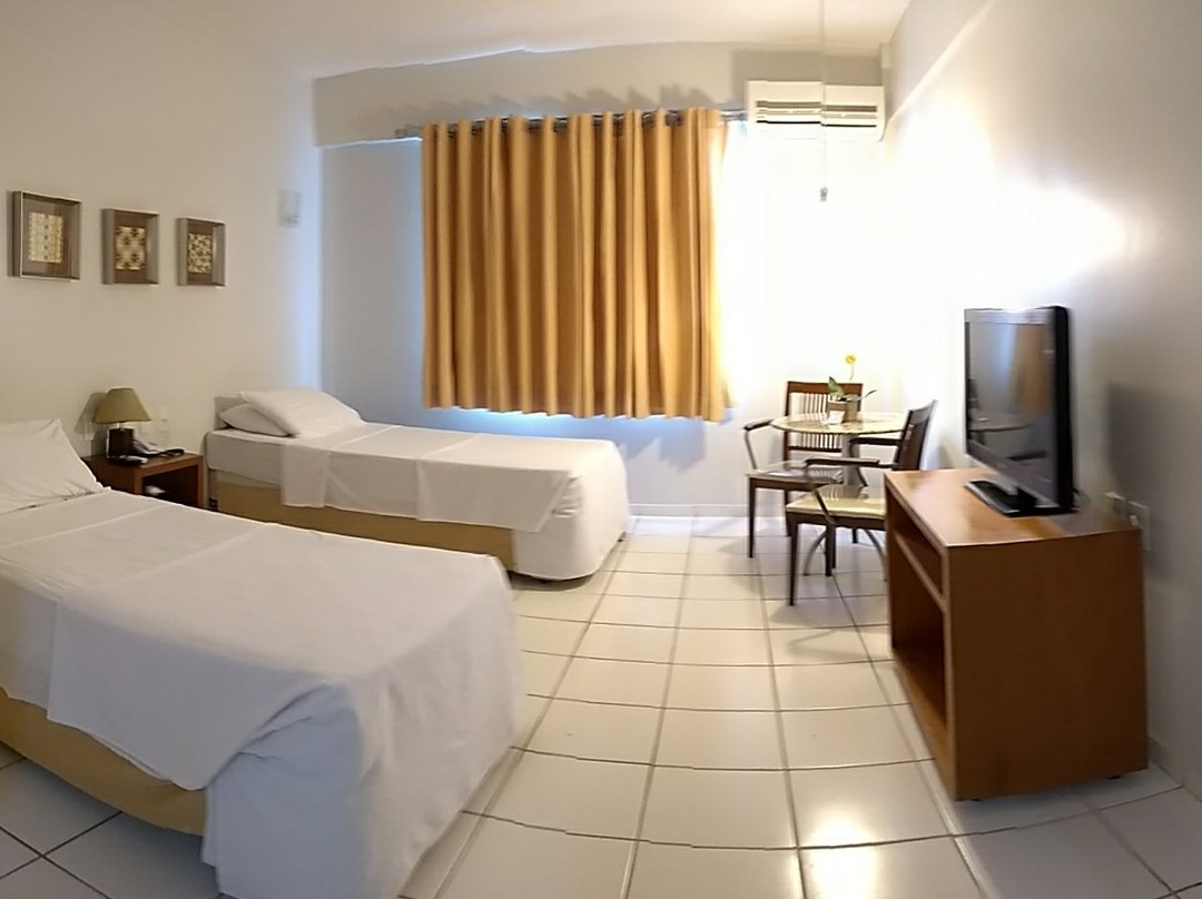 Tarik Fontes Plaza Hotel主图