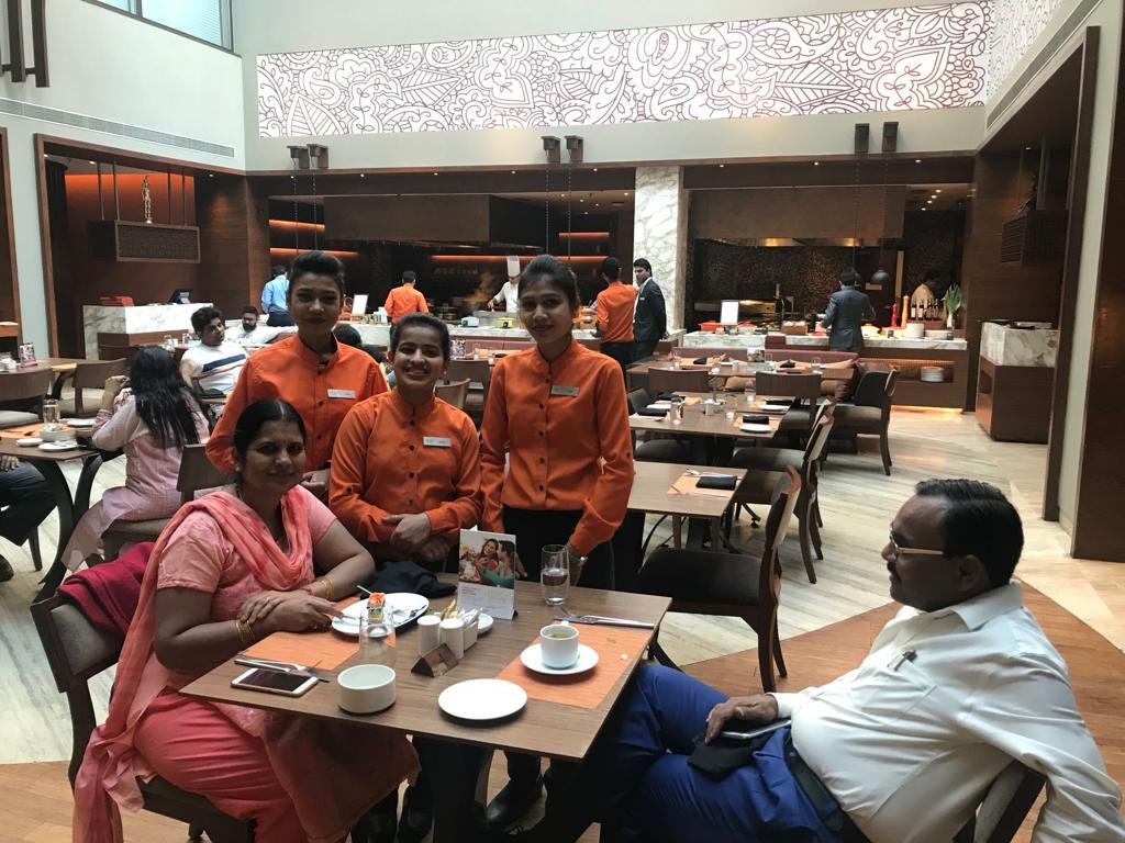 Courtyard by Marriott Raipur-浴室