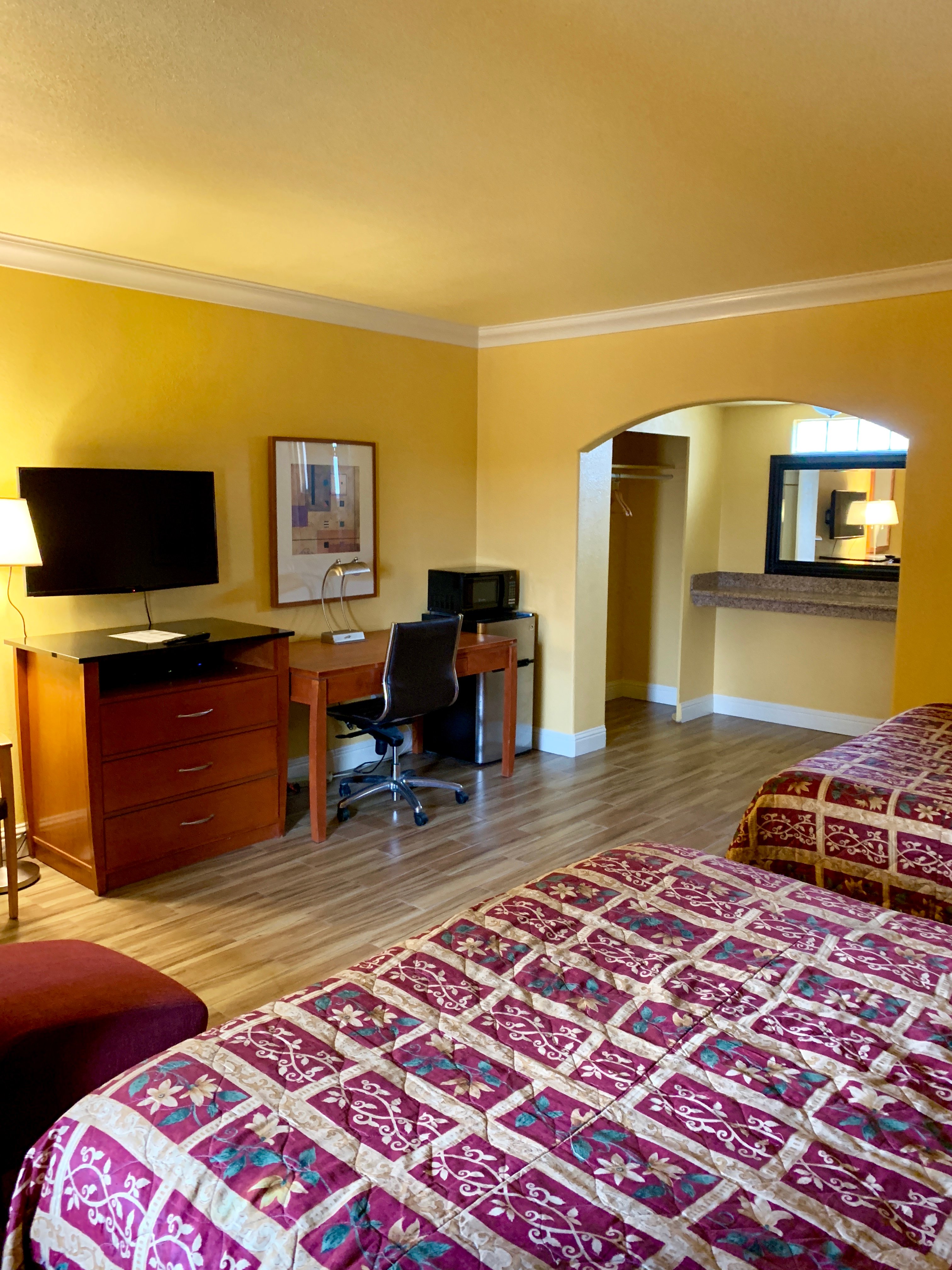 Town & Country Motel-官方