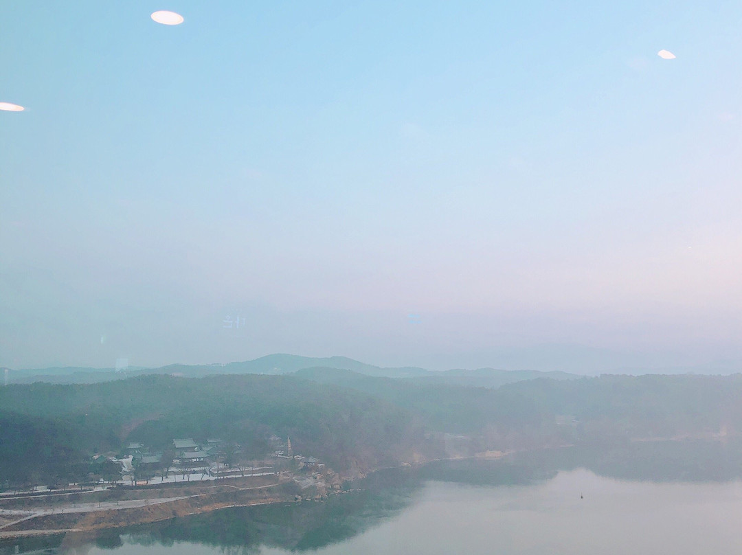 太阳谷度假村主图