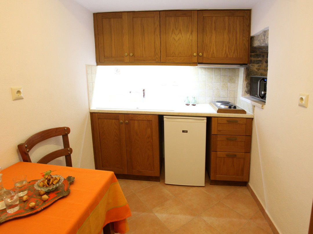 Stoes Traditional Suites主图