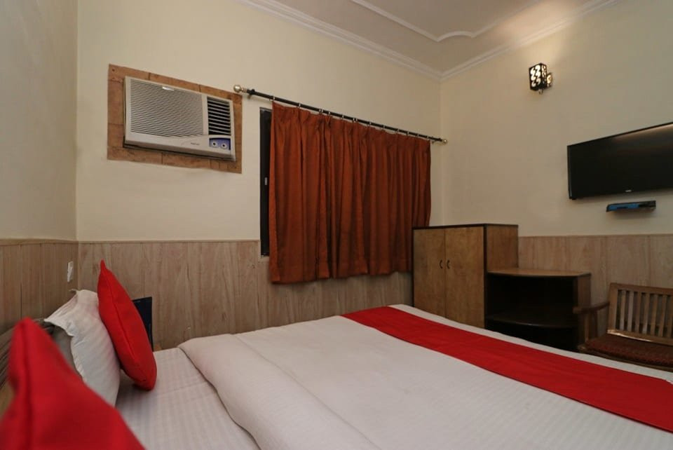 冈塔郎酒店主图