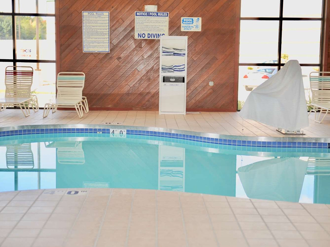 Days Inn & Suites by Wyndham Wausau主图