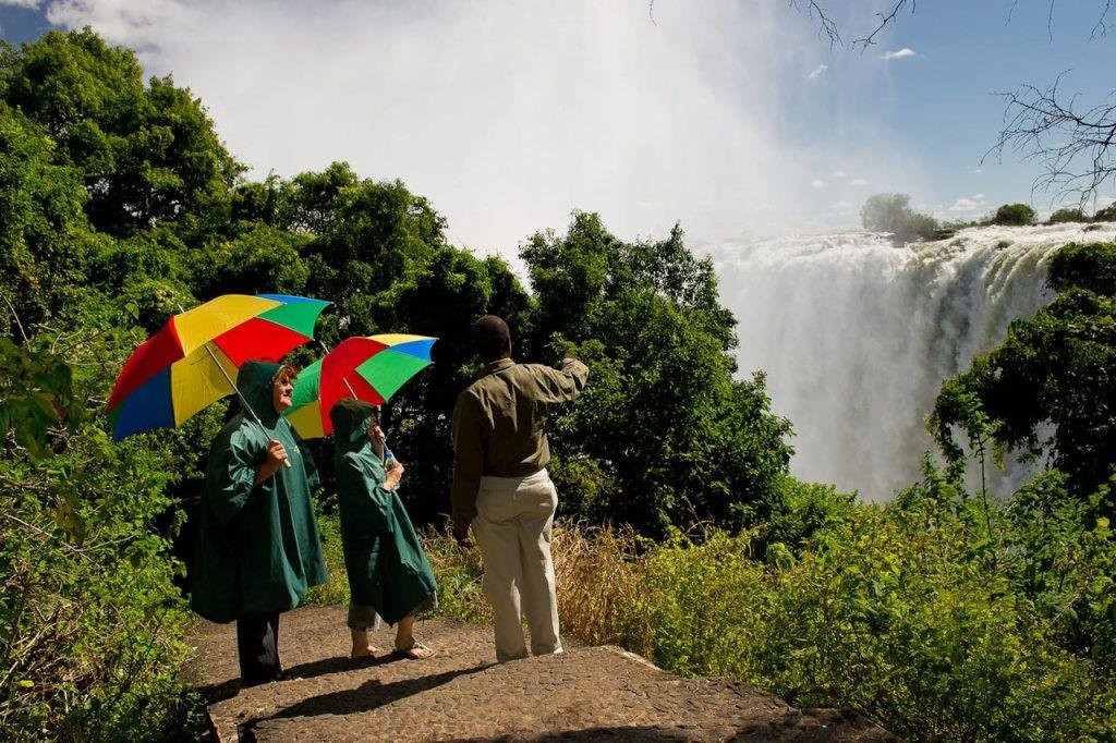 Victoria Falls Guided Tours-维多利亚瀑布必去景点