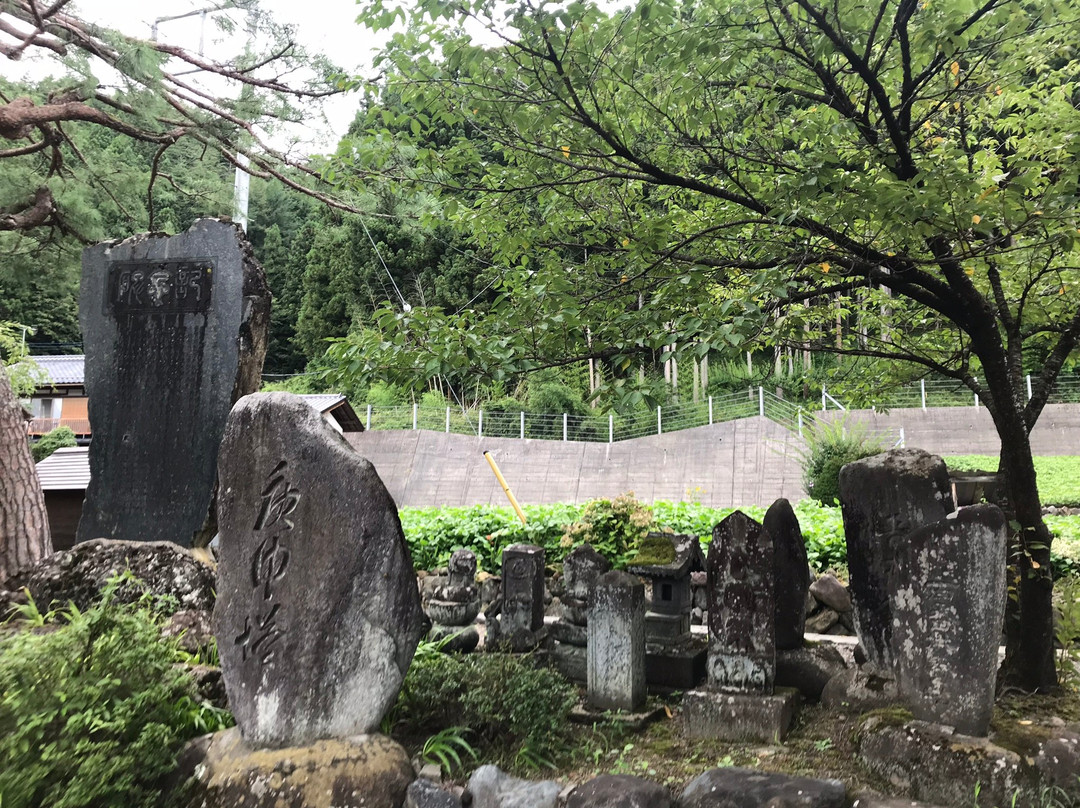 Hotaka Shrine景点图片