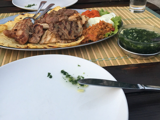 Zagvozd餐馆和美食-Konoba Nevera