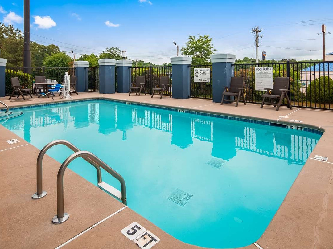 Best Western Commerce Inn主图