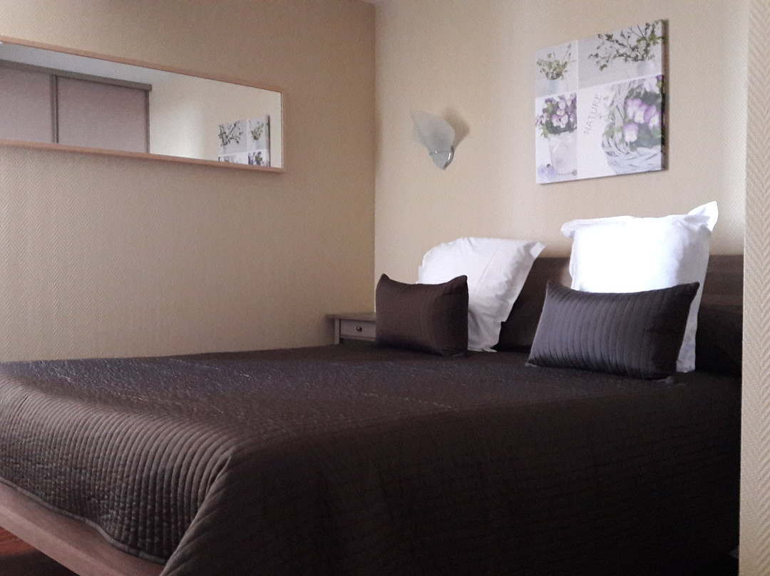 Les Pierres Folles主图