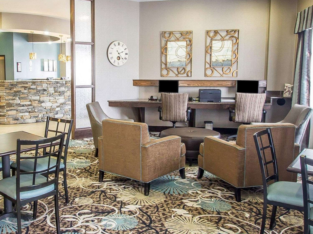 Comfort Suites Hudson I-94主图