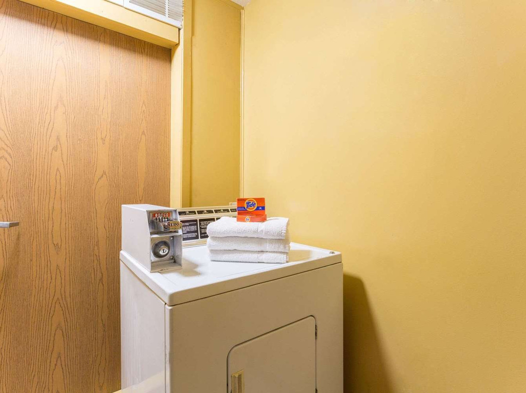 Red Carpet Inn Indian Head, MD主图