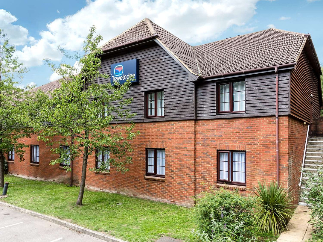 Travelodge Fleet Hotel主图