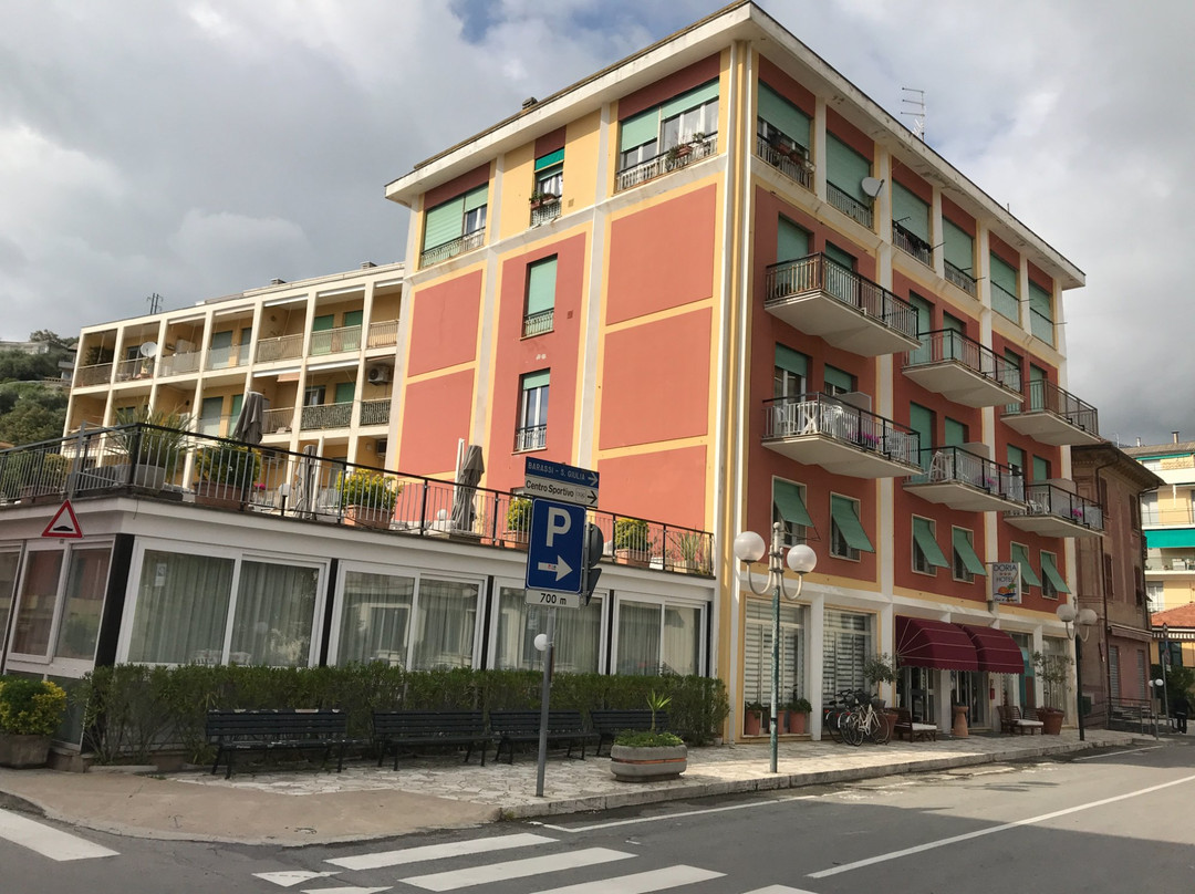 多利亚酒店主图
