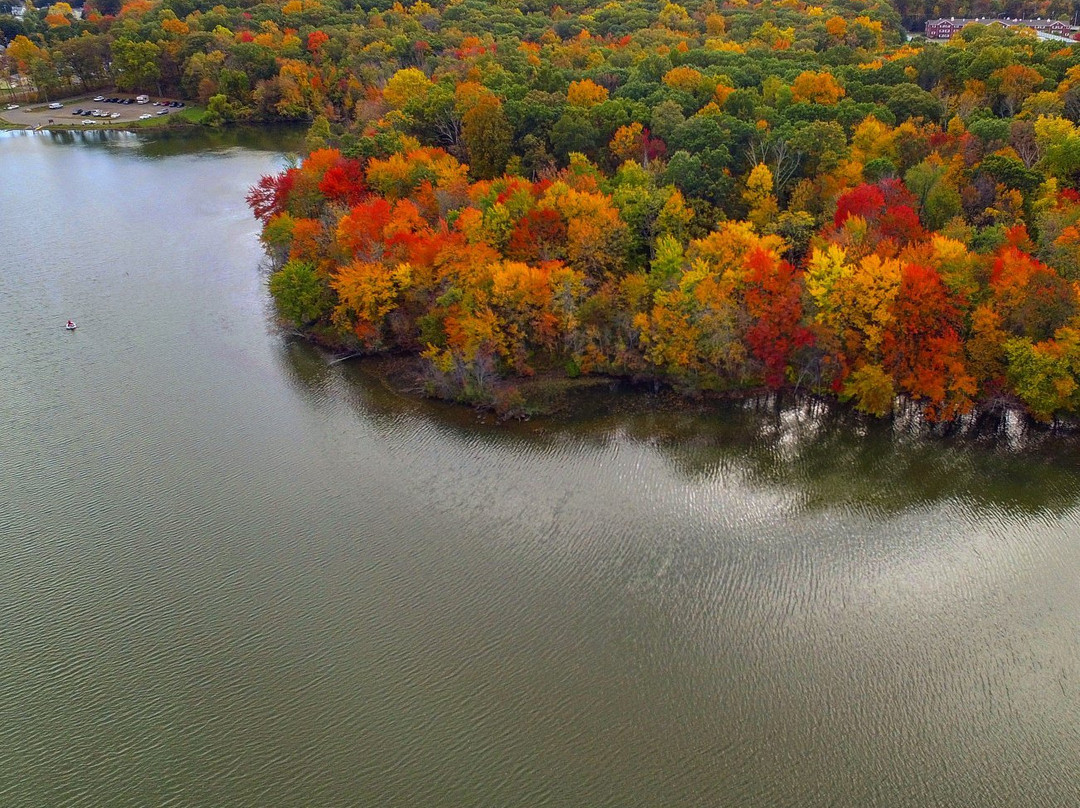 Batterson Park Pond-New Britain必去景点