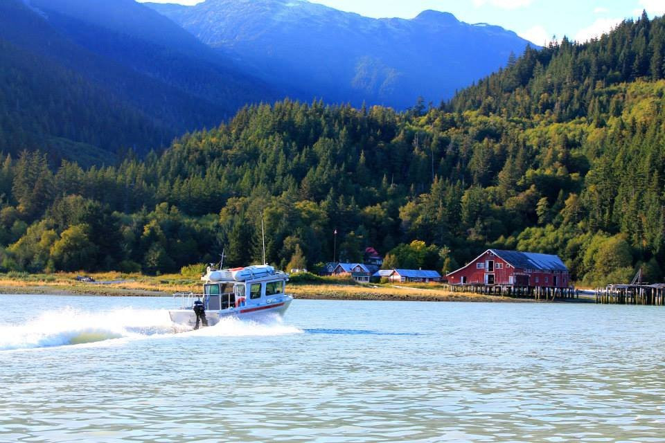 Inner Coast Inlet Tours-Bella Coola必去景点