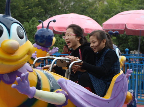 汕头方特欢乐世界·蓝水星主题公园-汕头市必去景点