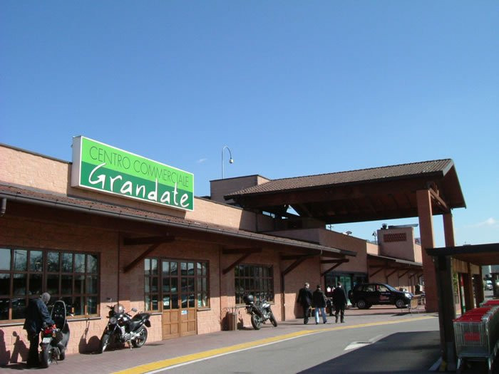 Centro Commerciale Grandate景点图片