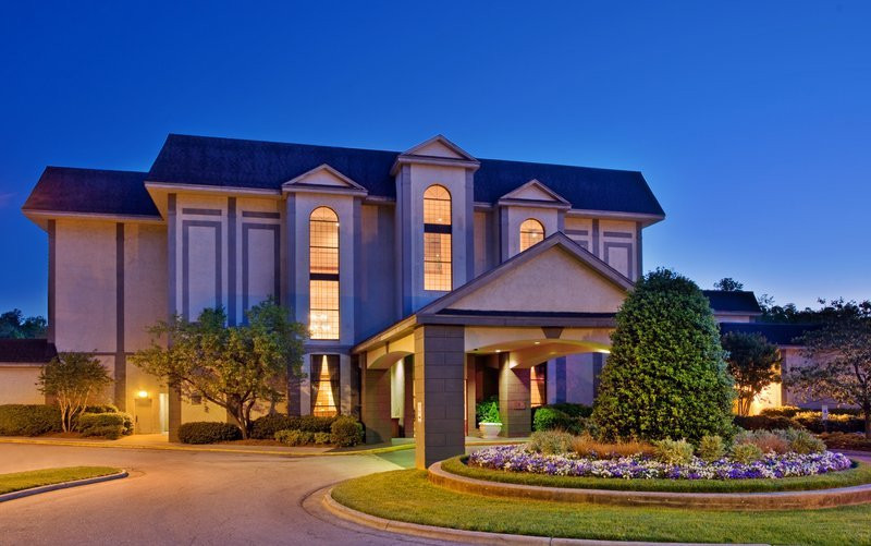 达勒姆千禧大酒店主图