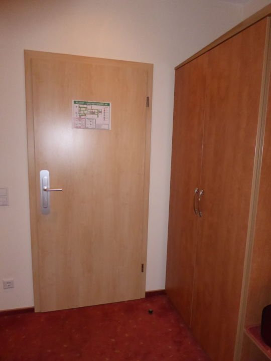 德特米拉德兰德宫酒店主图