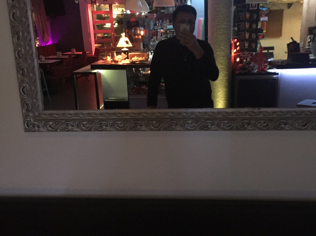ART CAFE WINE BAR CEREA VERONA景点图片