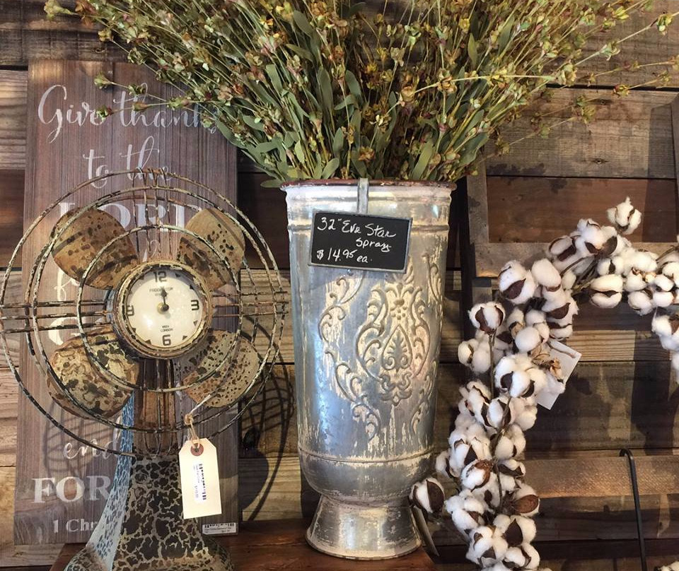 Hausita Home Revival & Antique Market-新布朗费尔斯必去景点