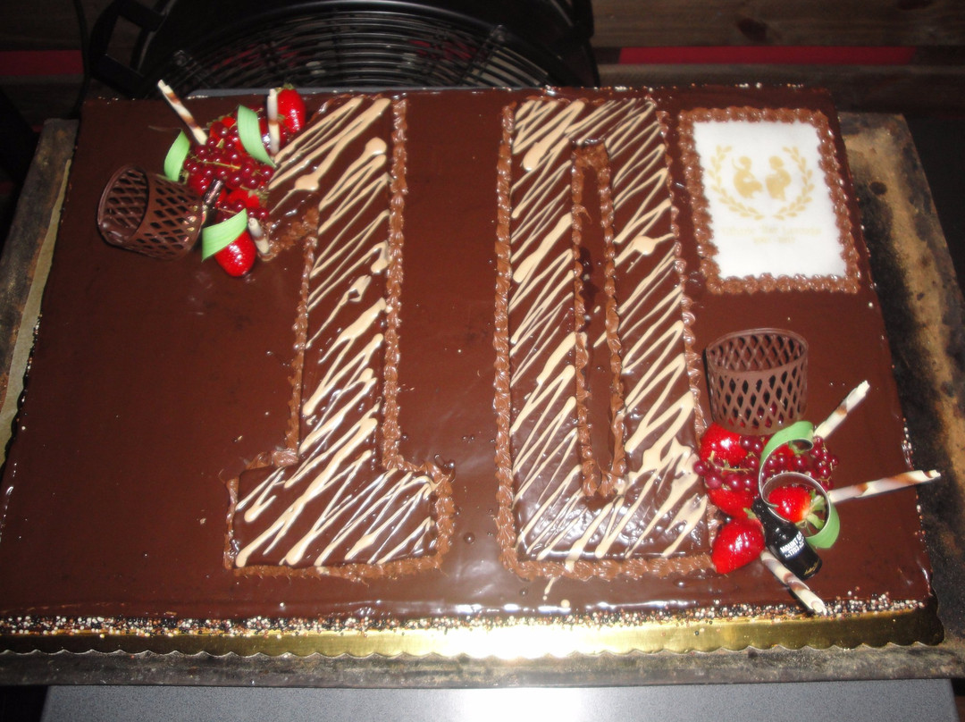 Ethnic Bar Lounge-圣玛丽亚达费拉必去景点