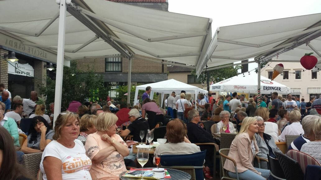 Spenge餐馆和美食-Eiscafe Garda