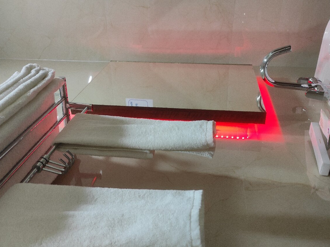 Crescent International