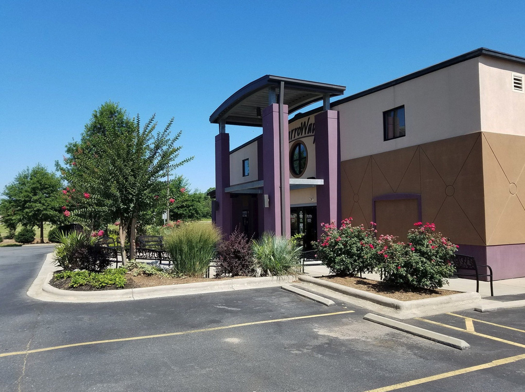 NarroWay Productions-米尔堡必去景点