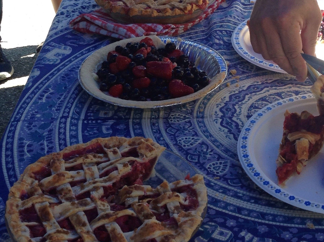 Burnaby Artisan Farmers’ Market-本那比必去景点
