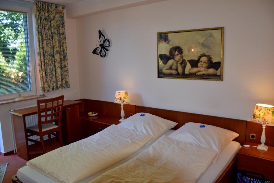 Reich's Hotel-官方