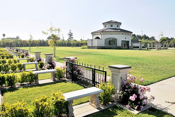 Fairhaven Memorial Park Mortuary-圣安娜必去景点