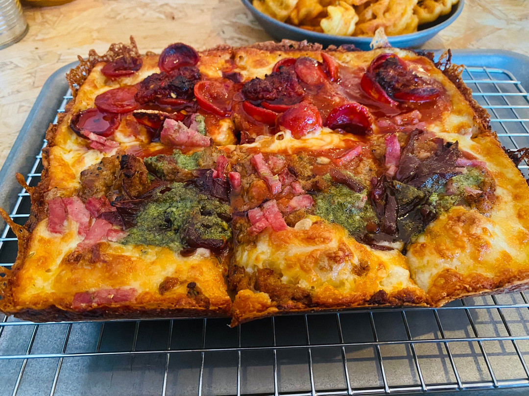 Corner Slice Mcr