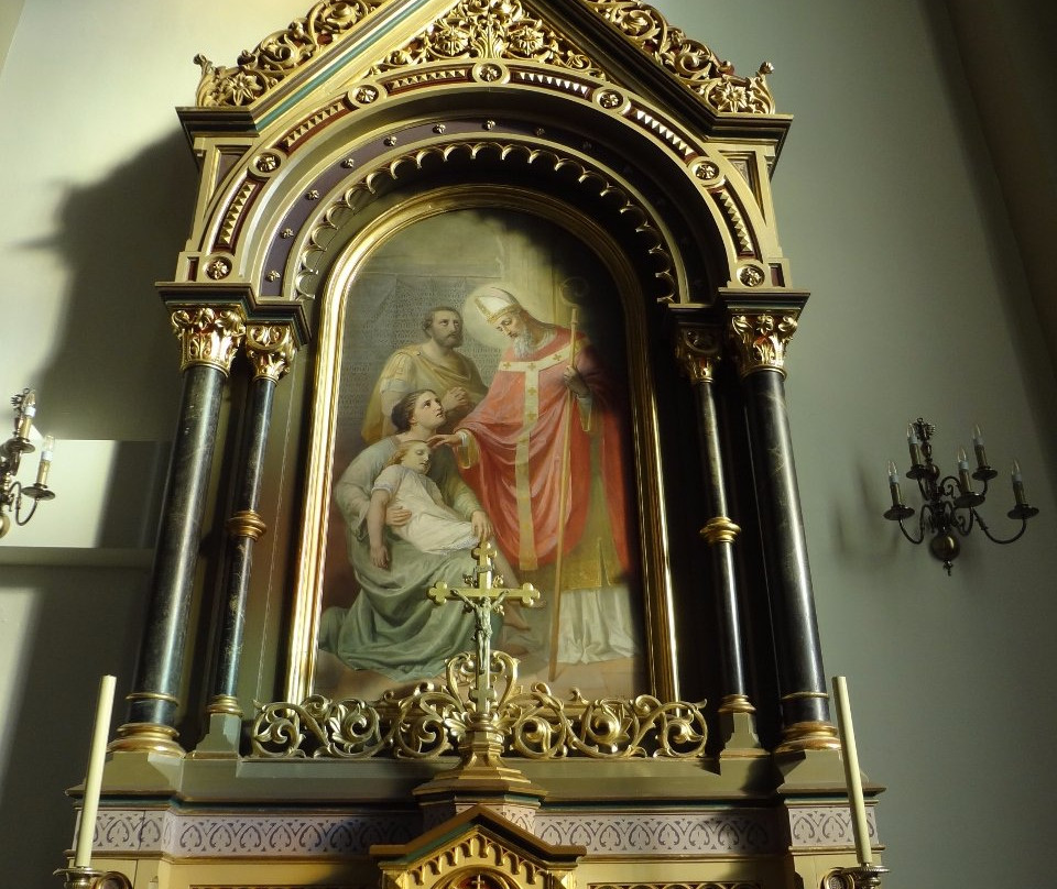 Eglise Saint Nicolas-Courroux必去景点