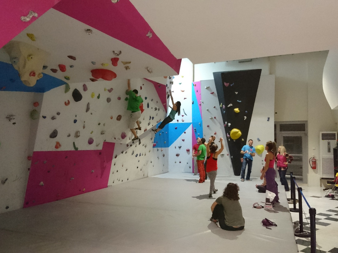 PXP Climbing Wall-塞萨洛尼基必去景点