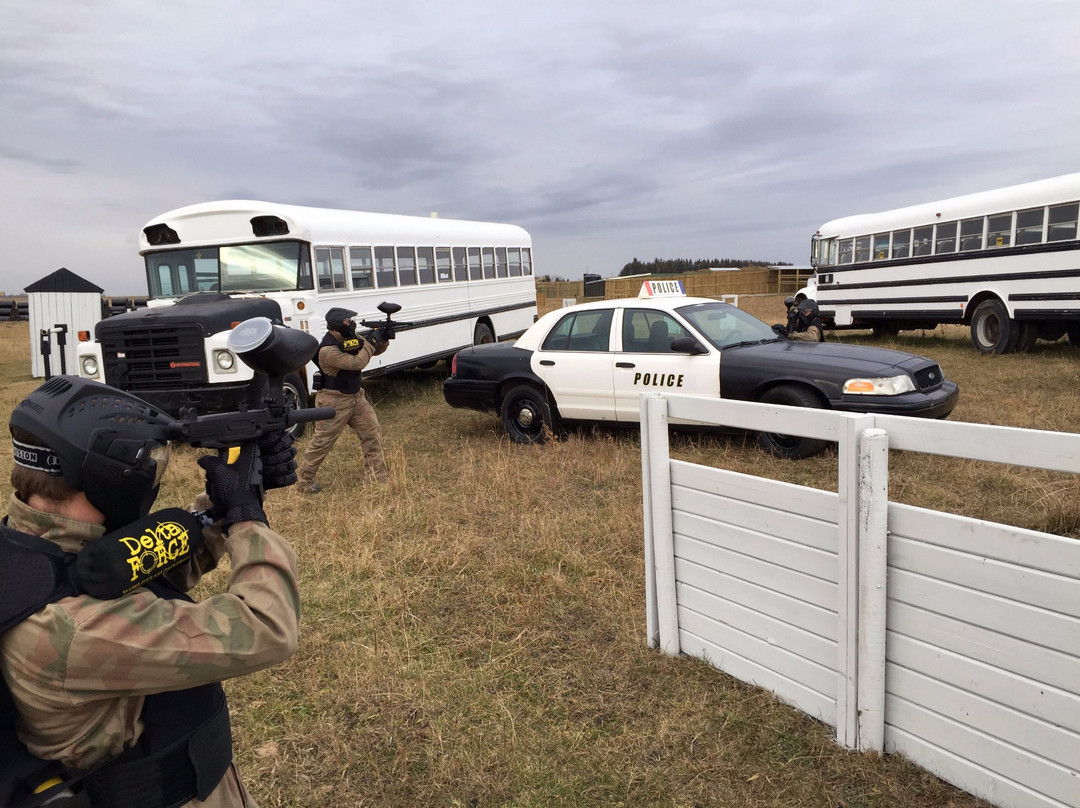 Delta Force Paintball Calgary-Strathmore必去景点
